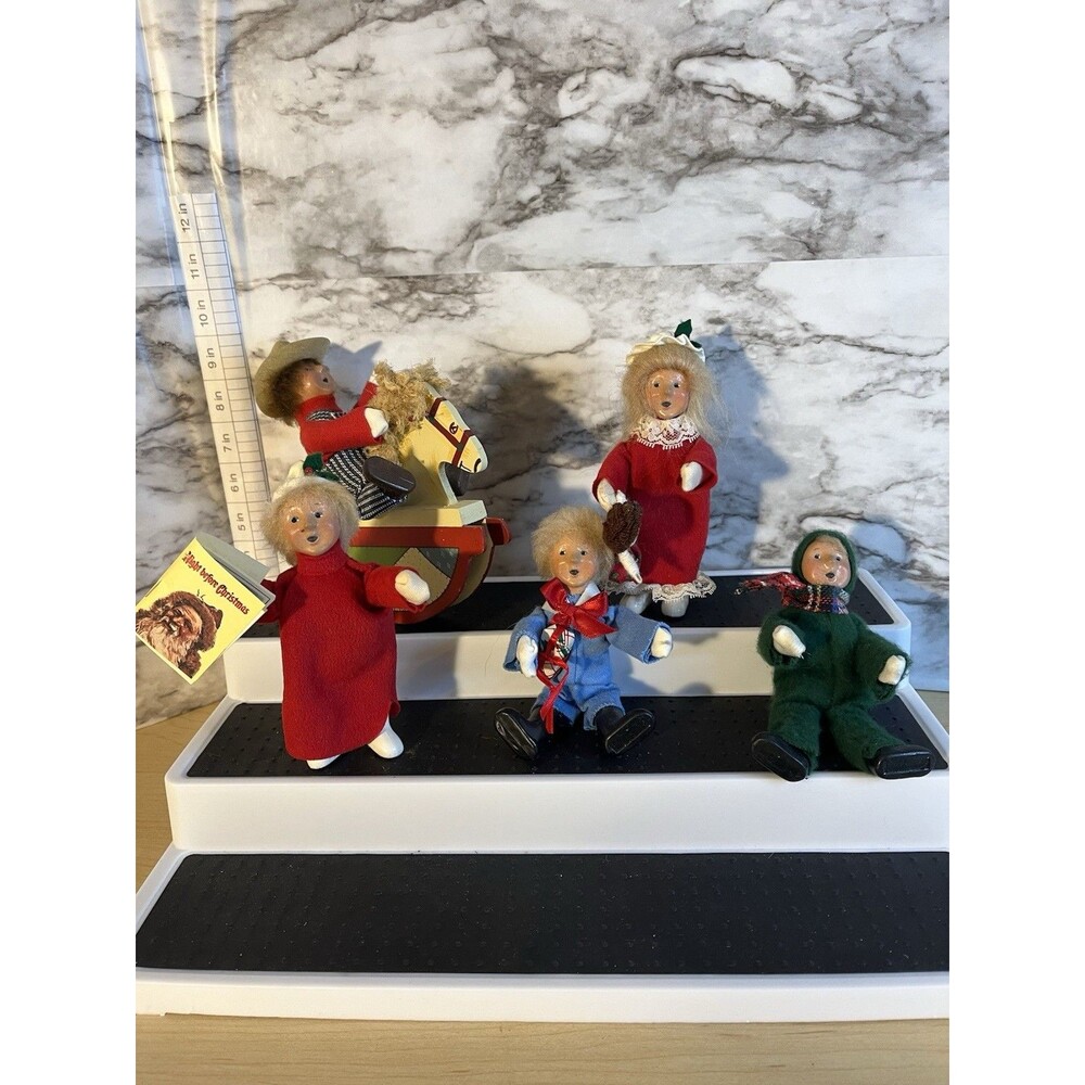 Byers Carolers Lot Of 6 Children 1992